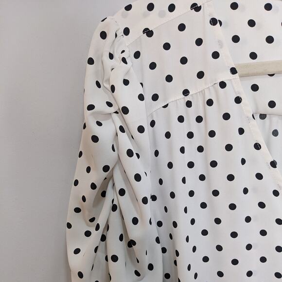 New Torrid Womens 2X Top Harper Georgette V-Neck Ruched Blouse Polka Dot - Picture 5 of 7